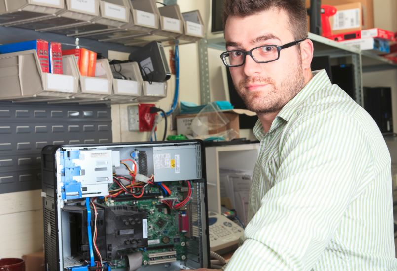 Energieelektroniker (m/w/d) Std.Lohn 22,28 € (Krones AG)
